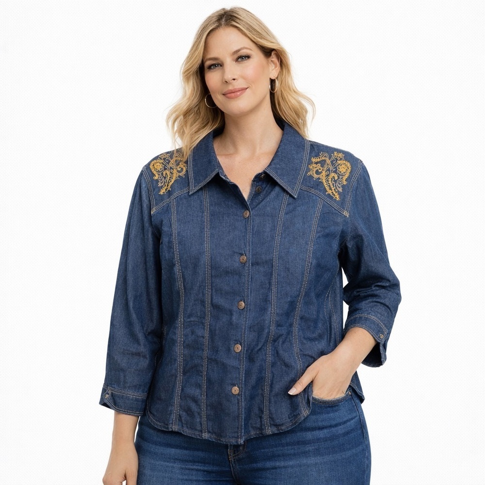 Susan Graver Embellished Chambray Denim Shirt. Size L.